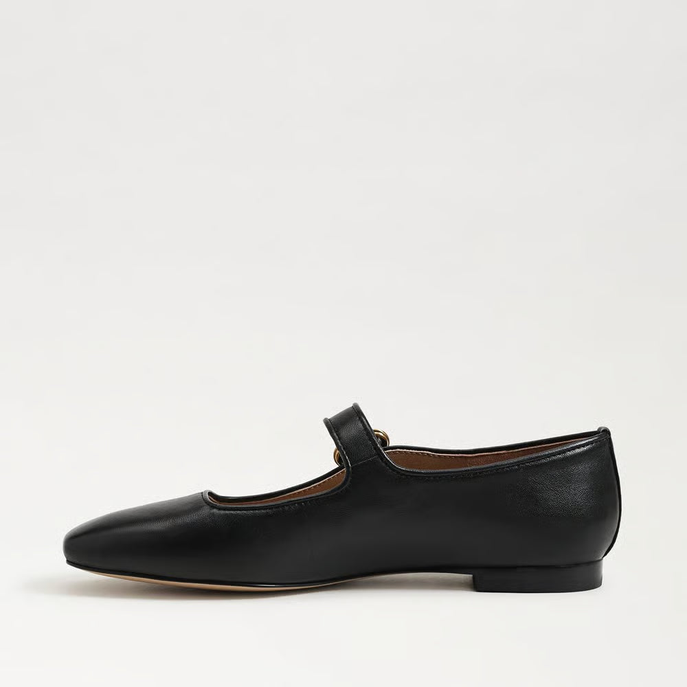 Michaela Mary Jane Flat