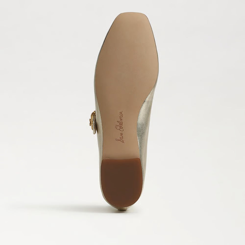 Michaela Mary Jane Flat