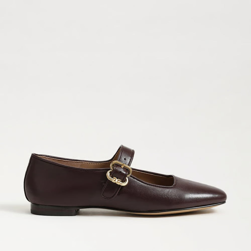 Michaela Mary Jane Flat