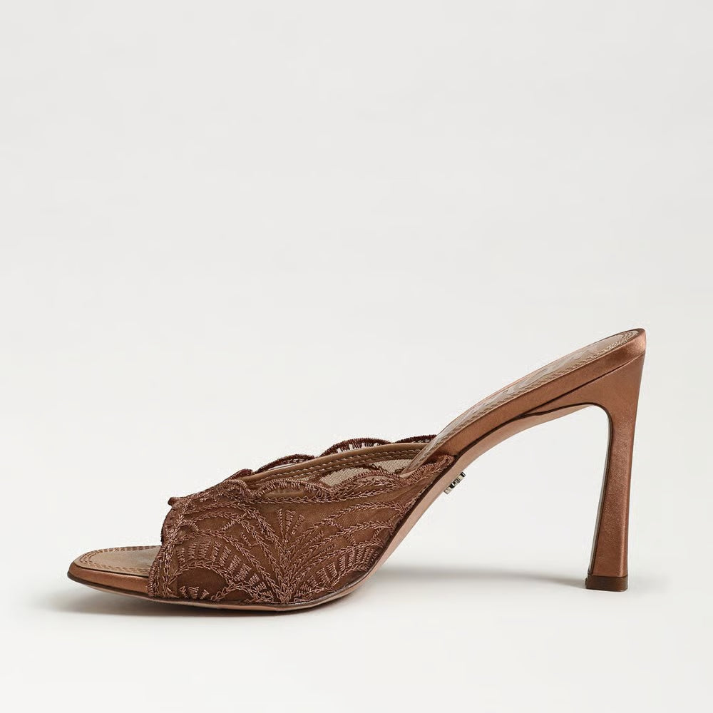 Iva Heeled Mule