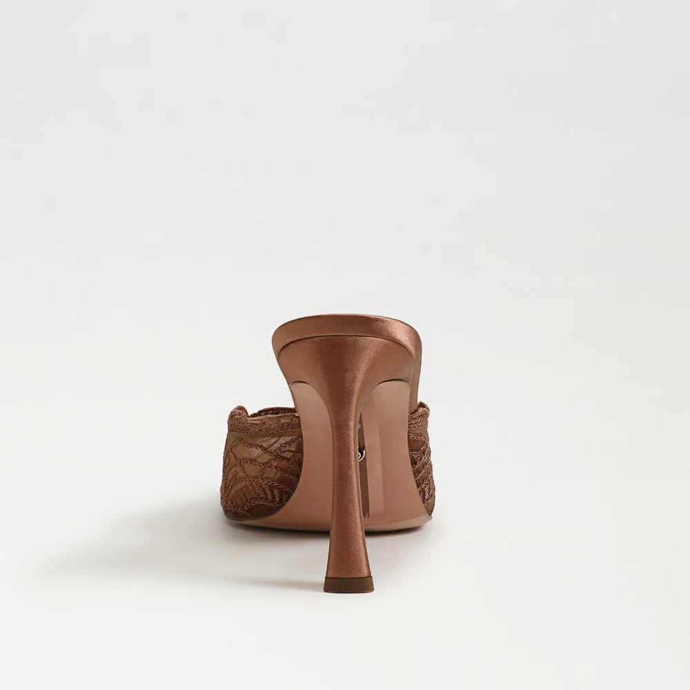 Iva Heeled Mule