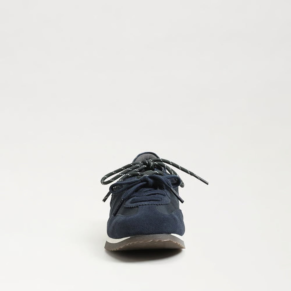 Evara Lace Up Sneaker